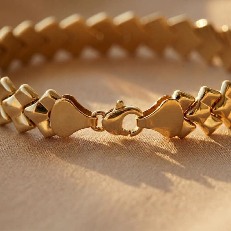 Fremada 10k Yellow Gold 9.8mm Diamond-Shaped Stampato Bracelet