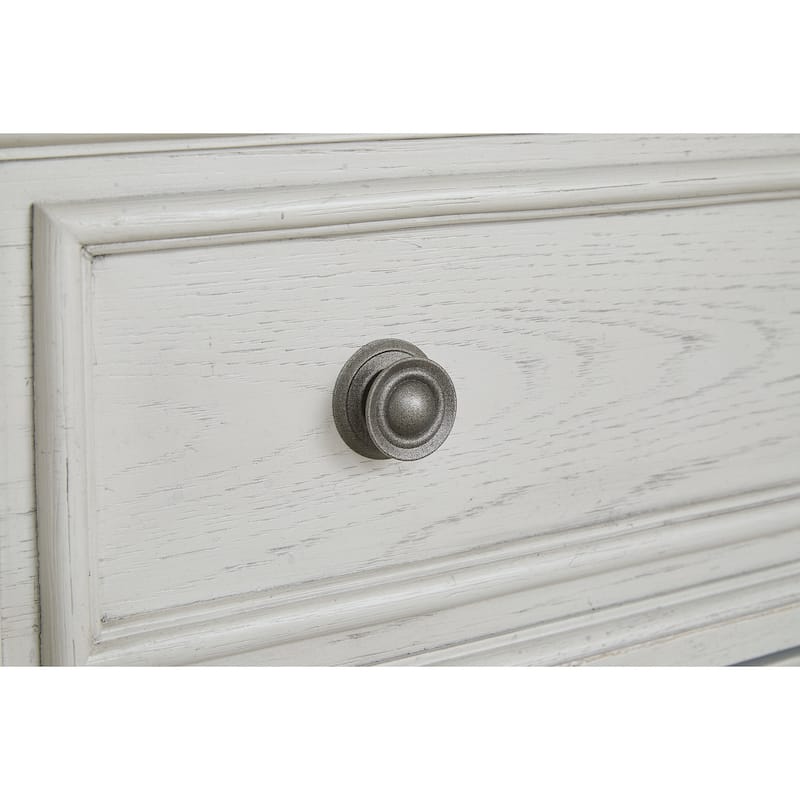 Signature Design by Ashley Robbinsdale 7 Drawer Dresser