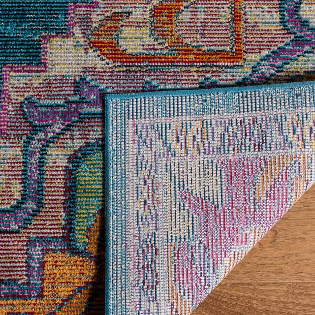 SAFAVIEH Crystal Floretta Vintage Boho Medallion Rug