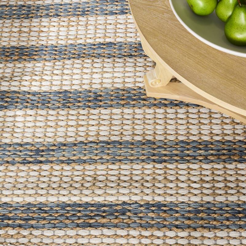 Martha Stewart by SAFAVIEH Handmade Halldis Jute Rug