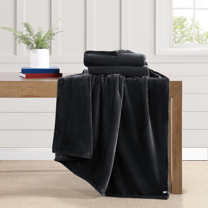 Tommy Hilfiger Solid Ultra Soft Plush Reversible Blanket