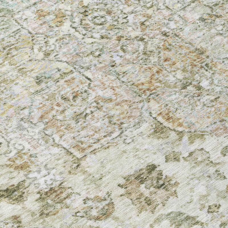 Machine Washable Indoor/Outdoor Traditional Chantille Rug