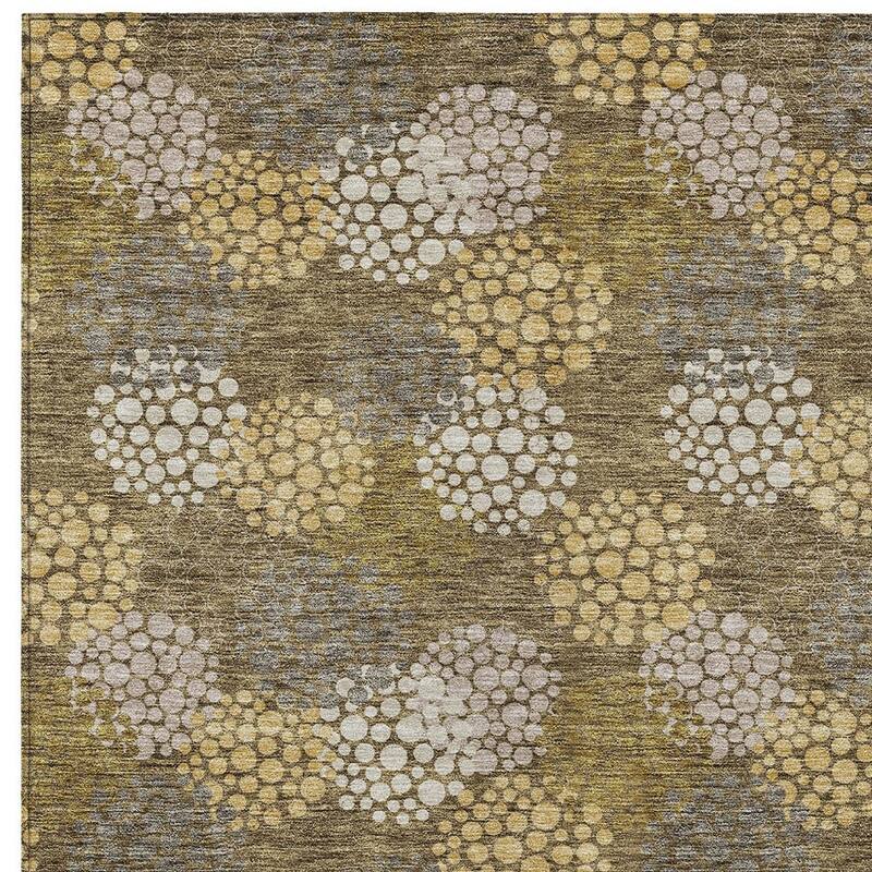 HomeRoots Polka Dot Transitional Rectangle Outdoor Rug