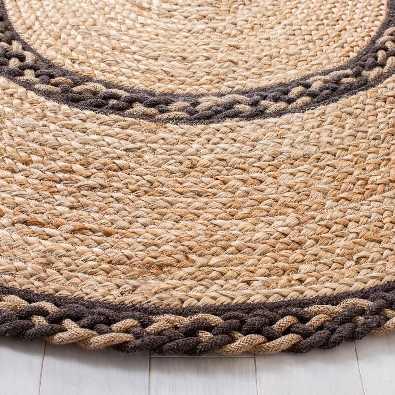 SAFAVIEH Handmade Natural Fiber Asgerdur Casual Jute Rug