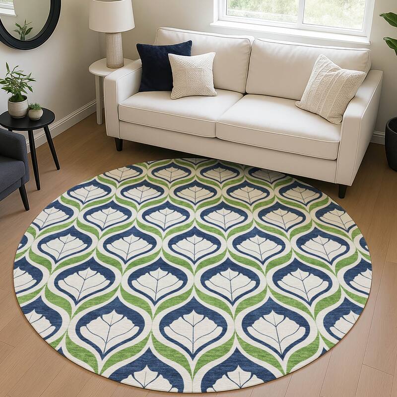 Machine Washable Indoor/ Outdoor Modern Trellis Chantille Rug