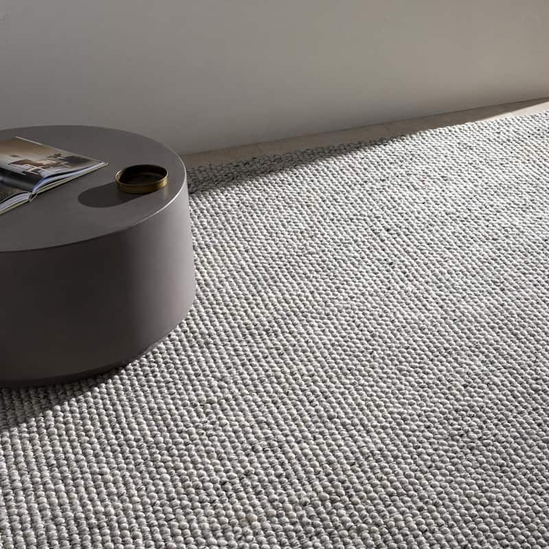 Livabliss Lucerne Modern Area Rug