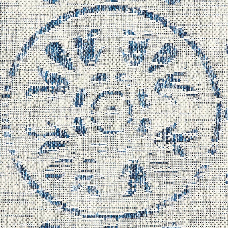 Sevita Medallion Indoor/Outdoor Rug
