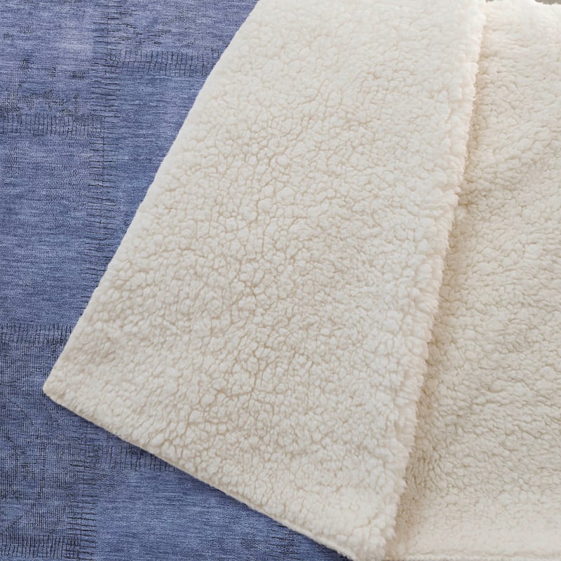 Premium Machine Washable Vintage Patchwork Sherpa Throw Blanket