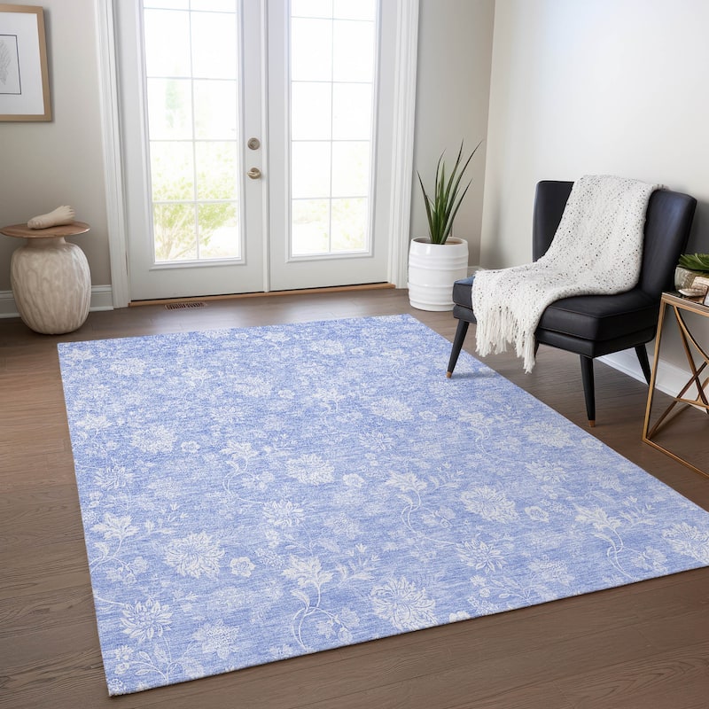 Machine Washable Indoor/ Outdoor Chantille Casual Floral Farmhouse Rug - Sky - 5' x 7'6"