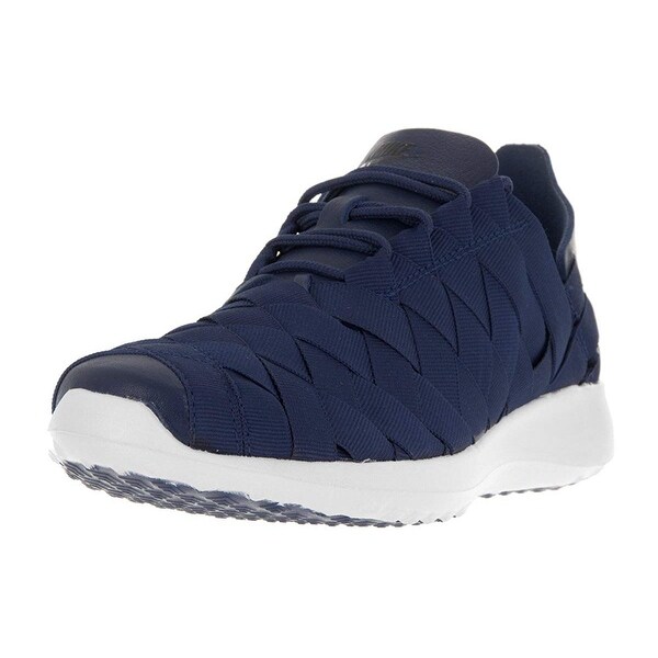 Nike women's closed toe sandals