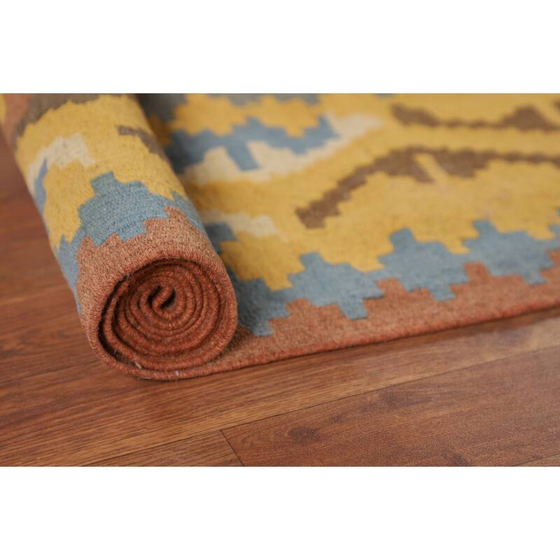 Geometric Kilim Persian Vintage Area Rug Flatweave Wool Carpet - 6'7"x 9'6"