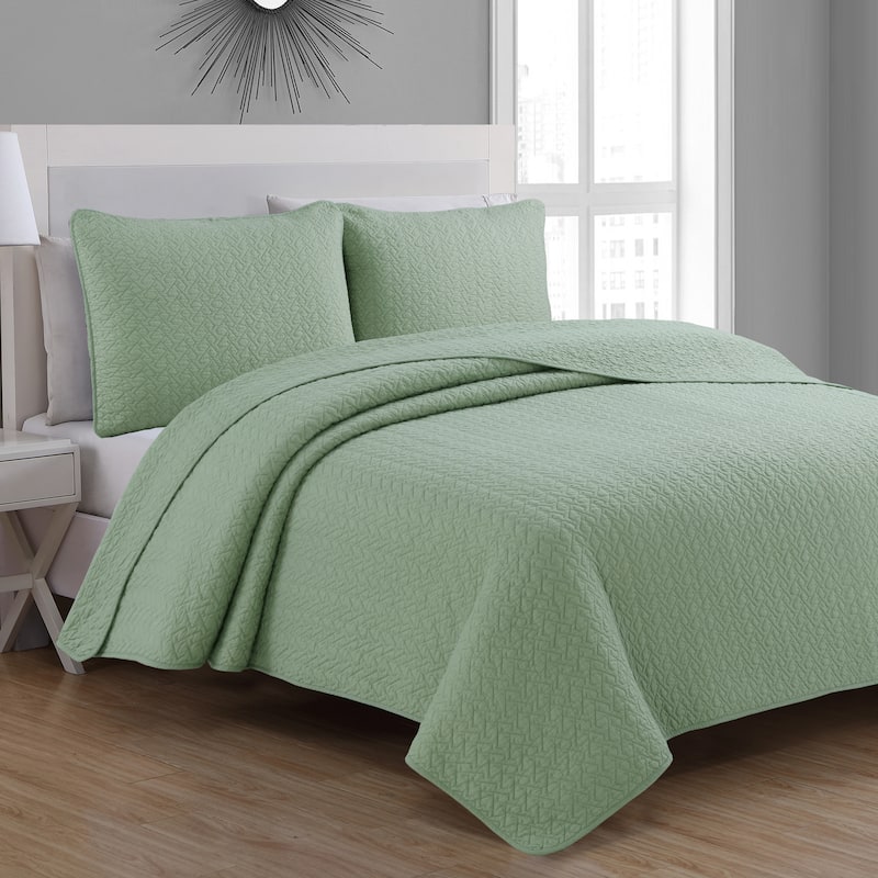 Copper Grove Avon Quilt Set