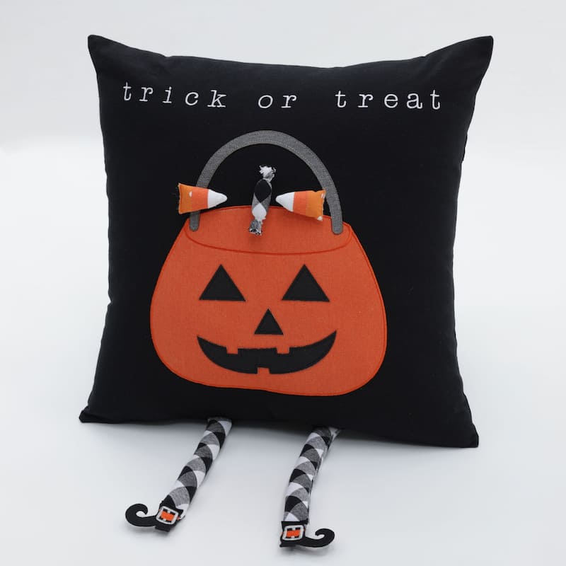 Pillow Perfect Indoor Decorative Halloween Throw Pillow