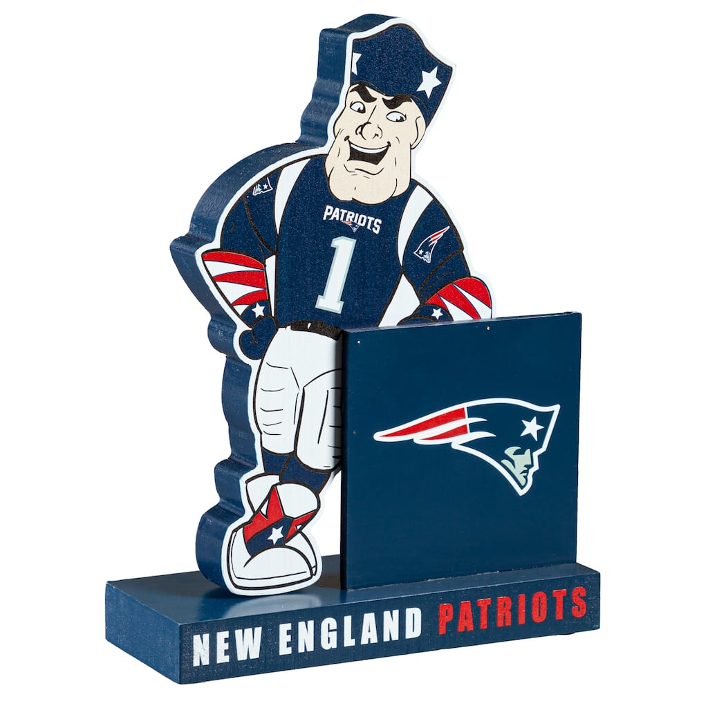 8 in. Wooden Mascot Statue with Team Logo, New England Patriots
