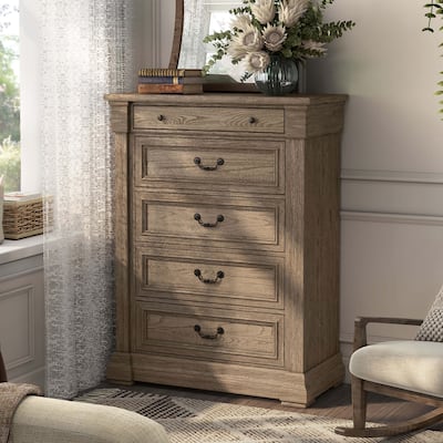 Furniture of America Wacine Weathered Grey Solid Wood 5-Drawer Chest