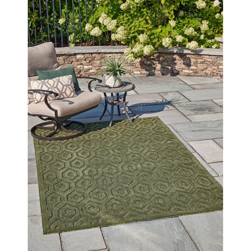 Outdoor Haversham Collection Area Rug