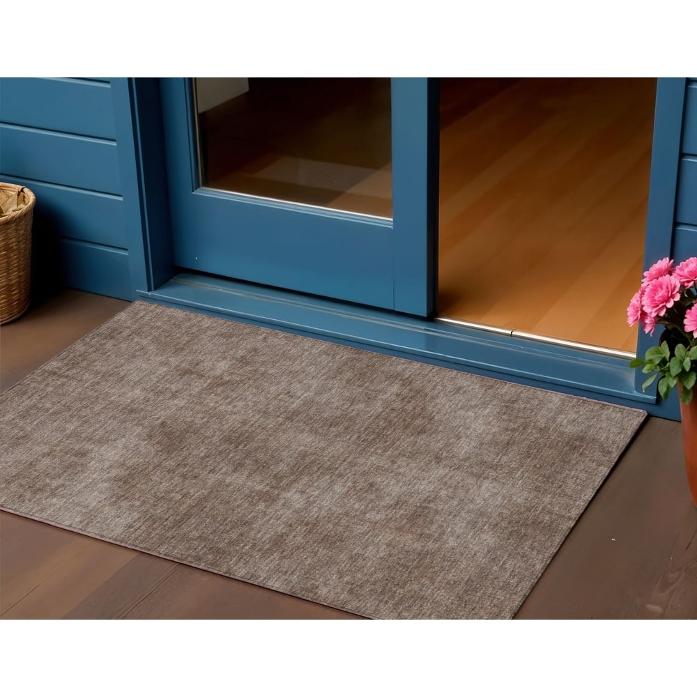 HomeRoots Solid Color Transitional Rectangle Outdoor Rug