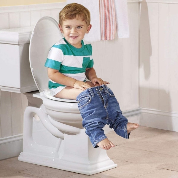 Potty seat top for oval toilet
