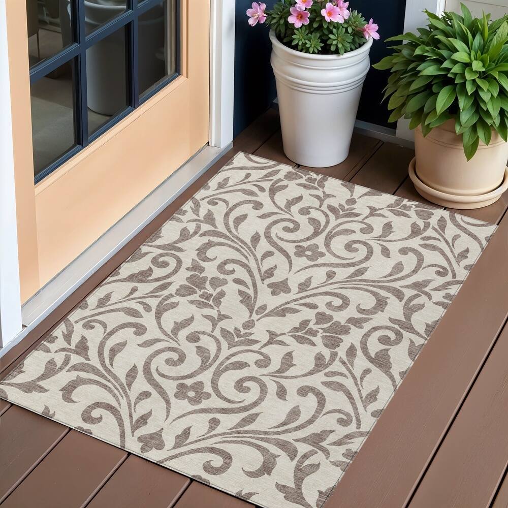 HomeRoots Floral Transitional Rectangle Outdoor Rug