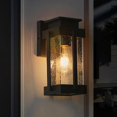 Modern 1-light Black Lantern Outdoor Wall Light Dimmable LED Exterior Sconce