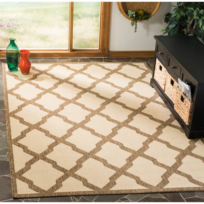 SAFAVIEH Linden Shirleyann Trellis Indoor/ Outdoor Patio Backyard Rug - 5'3" x 7'6" - Cream/Beige