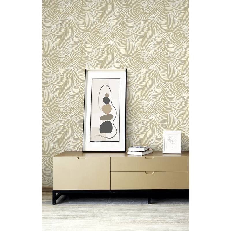 Seabrook Designs Zephyra Palms Glass Beaded Non-Woven Unpasted Wallpaper