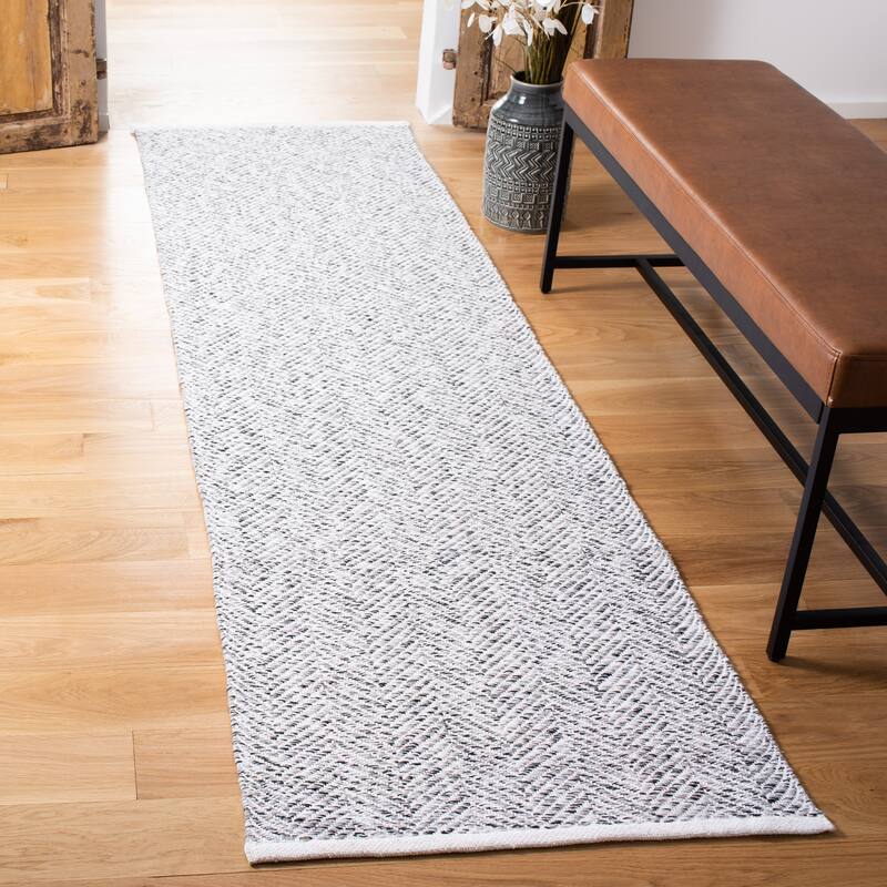 SAFAVIEH Handmade Nantucket Adile Modern & Contemporary Geometric Cotton