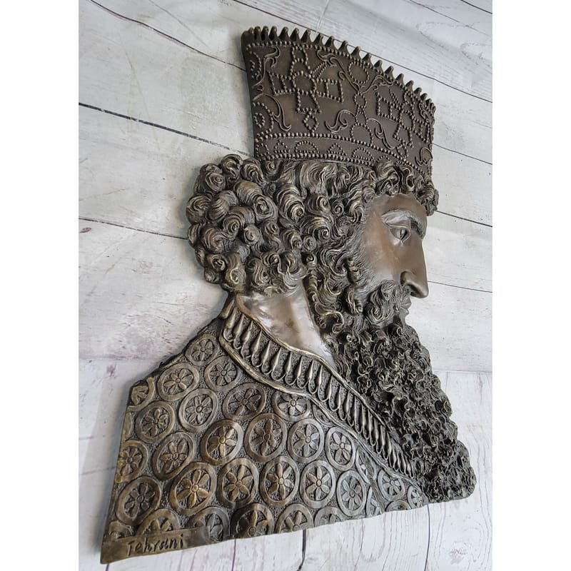 Achaemenid Persian King Cyrus The Great Wall Mounted Hanging Bronze Metal Sculpture