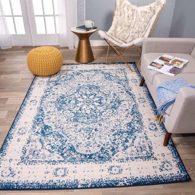 World Rug Gallery Vintage Oriental Distressed Medallion Rug