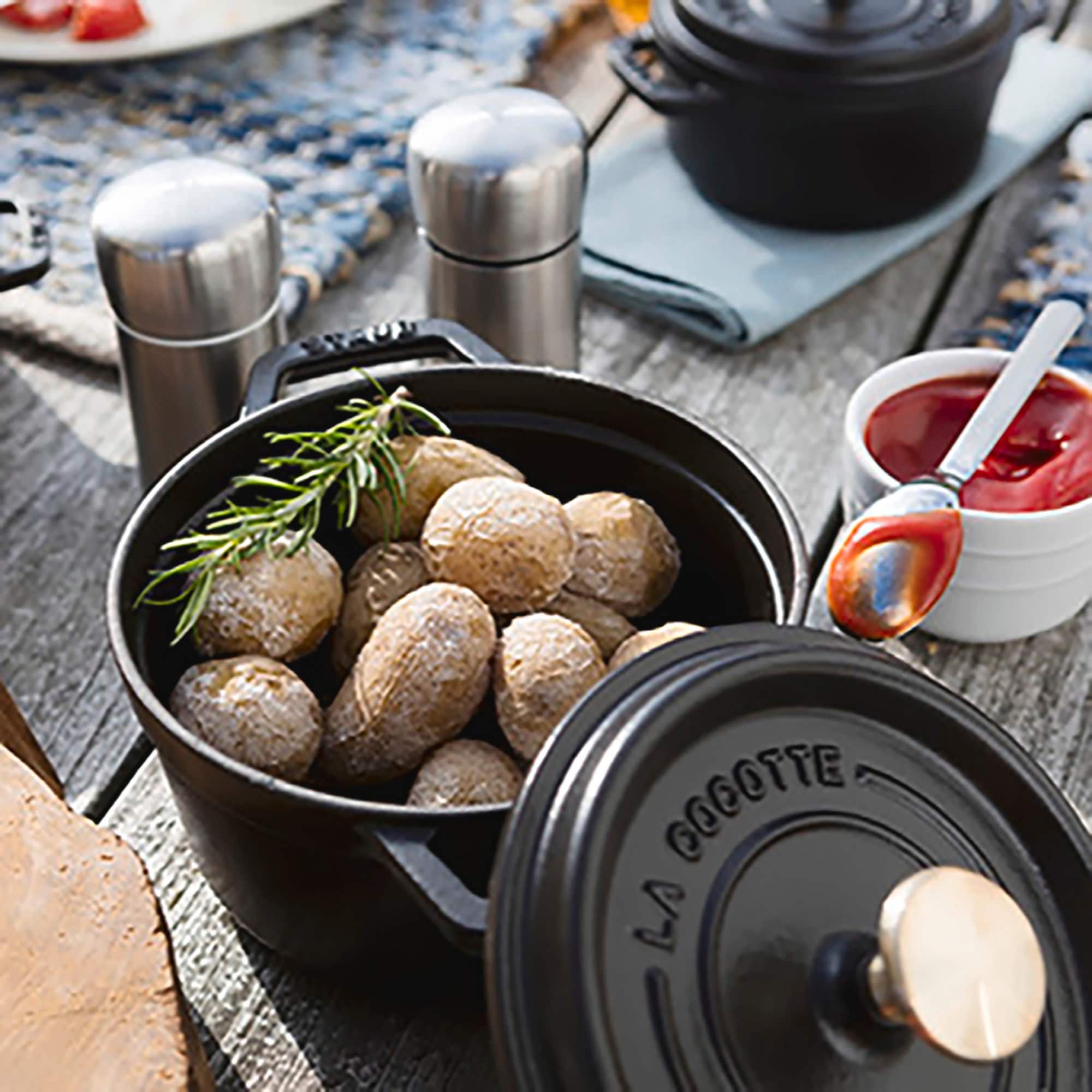 STAUB Cast Iron 1.25-qt Round Cocotte - Overstock - 17838948