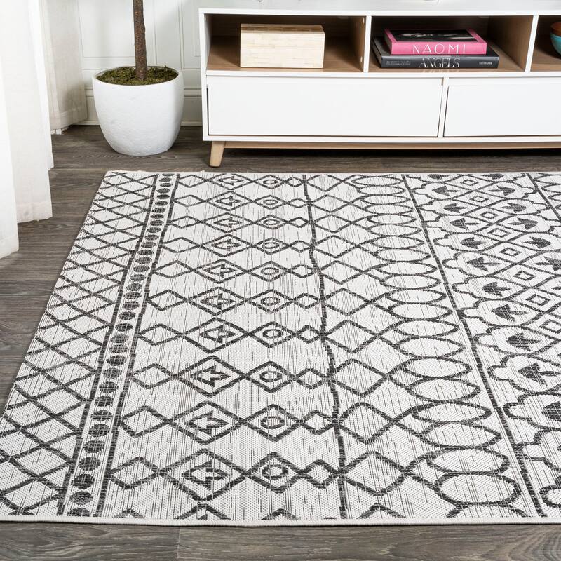 JONATHAN Y Nokat Tribal Bohemian Indoor/Outdoor Area Rug