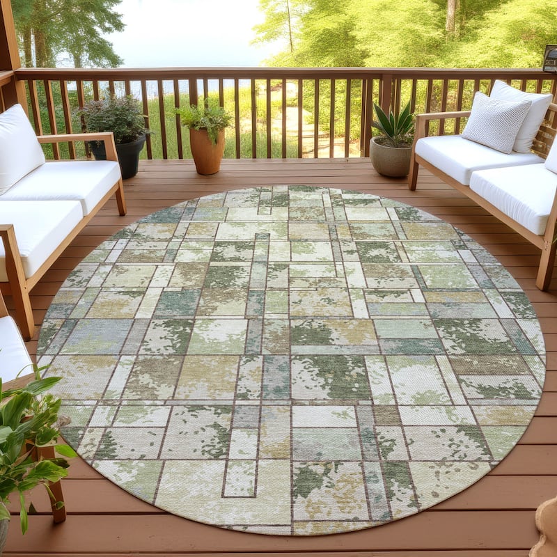 Machine Washable Indoor/ Outdoor Patchwork Chantille Rug - Olive - 8' x 8'