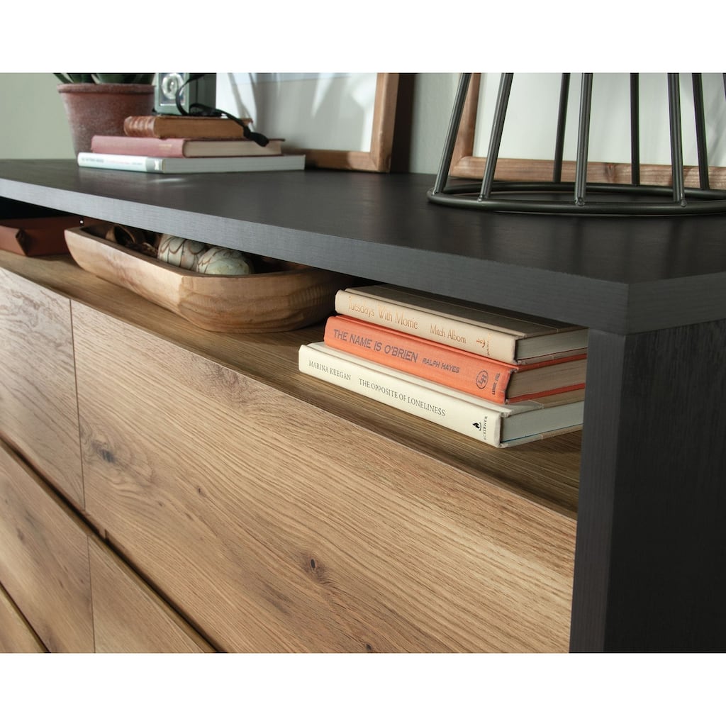 Acadia Way 6-Drawer Dresser