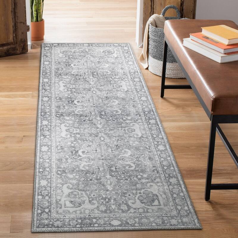 Superior Distressed Oriental Bohemian Indoor Polyester Area Rug - 2'6" x 7'6"