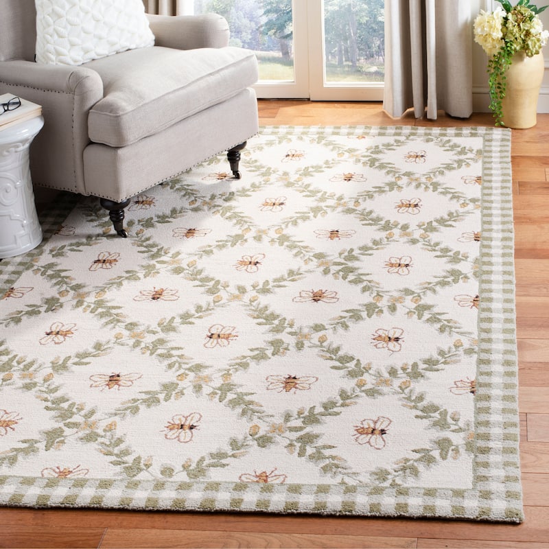 SAFAVIEH Handmade Chelsea Aubree French Country Trellis Wool Rug - 3'9" x 5'9" - Ivory/Green - Rectangle
