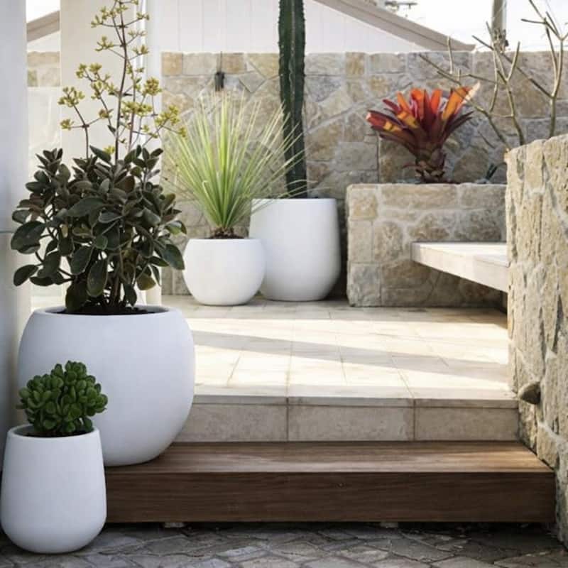 DreamPatio Riverside Fiberstone Composite Ball Planter for Indoor/Outdoor - Smooth Automotive 2K Coating