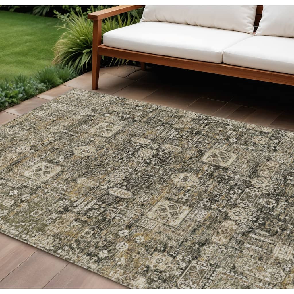 HomeRoots Oriental Transitional Rectangle Outdoor Rug