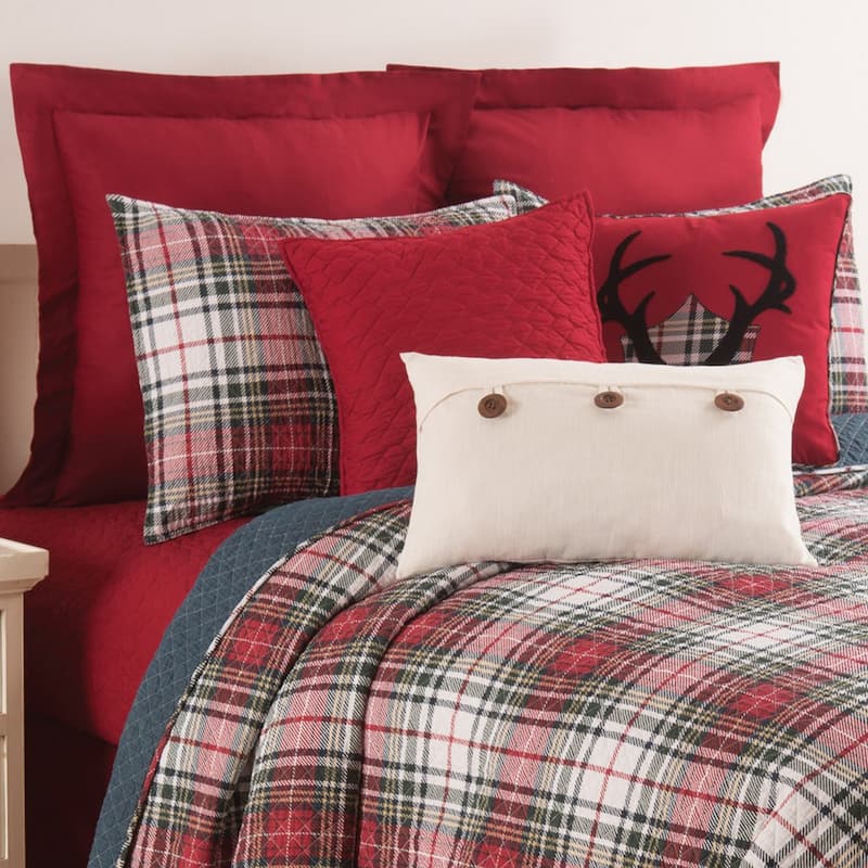 18" x 18" Antler Mount Pillow
