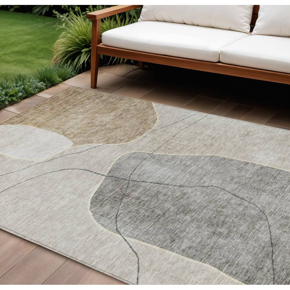HomeRoots Abstract Transitional Rectangle Outdoor Rug