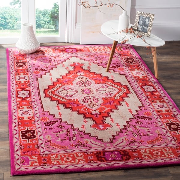 slide 2 of 38, SAFAVIEH Handmade Bellagio Gracia Modern Oriental Wool Rug 3' x 5' - Red Pink/Ivory