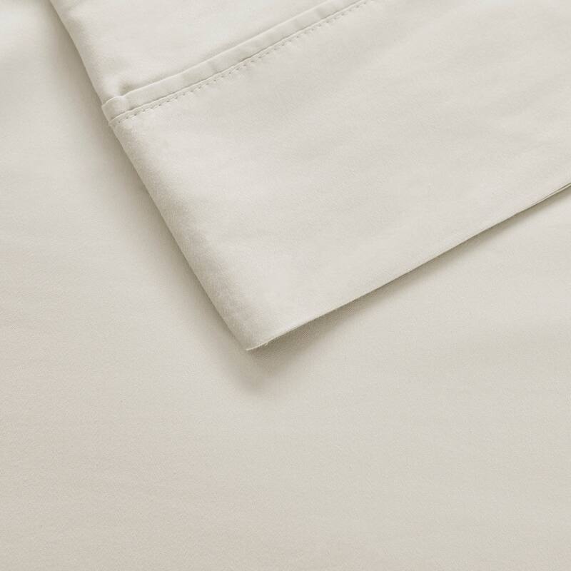 Beautyrest 700 Thread Count Cotton Tri-Blend 4 PC Sheet Set