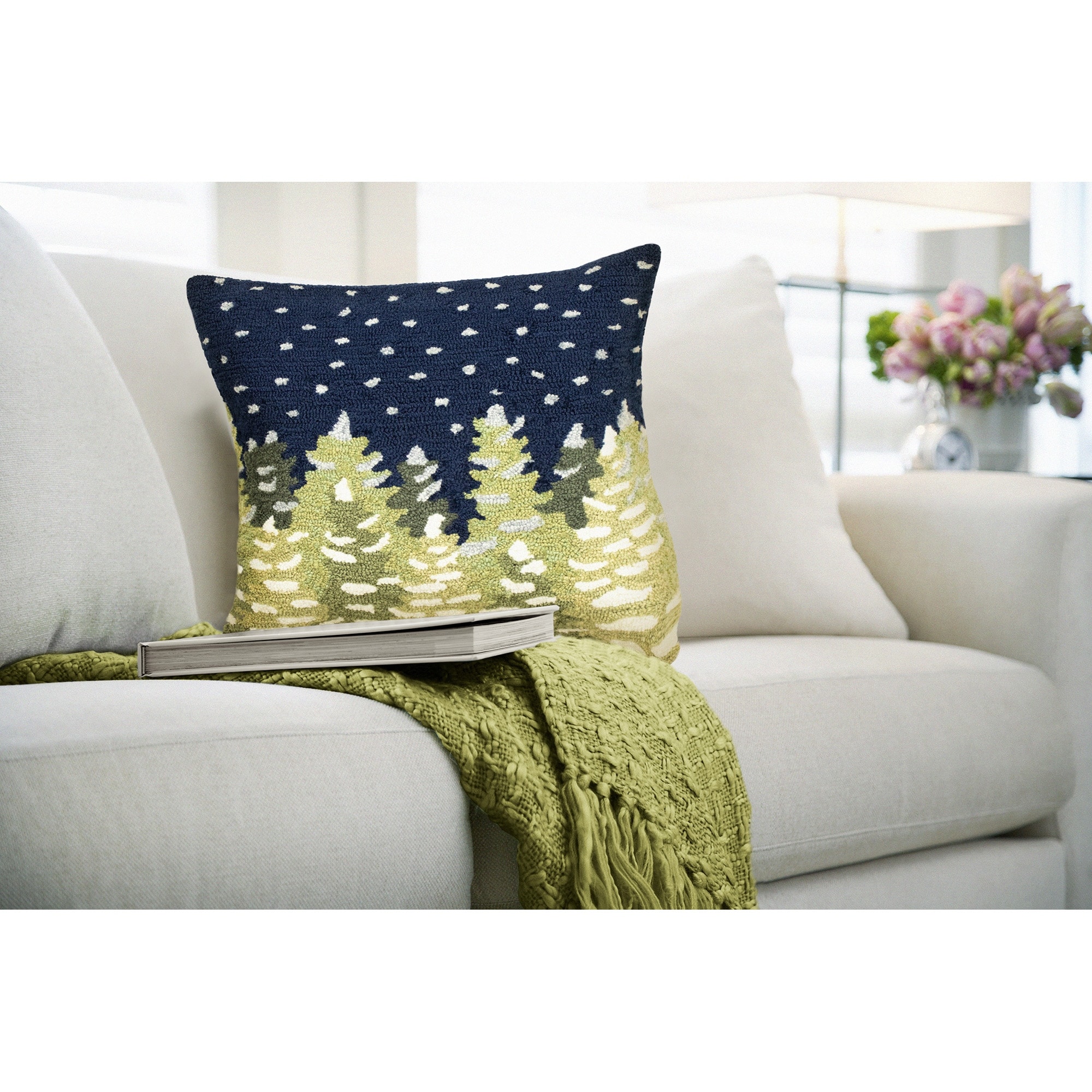 Lush Decor Let It Snow Indoor/Outdoor Pillow Midnight 18" Square