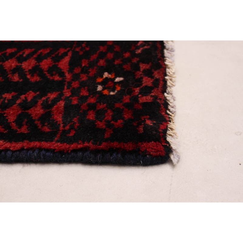 ECARPETGALLERY Hand-knotted Royal Baluch Black, Red Wool Rug - 3'2 x 6'5