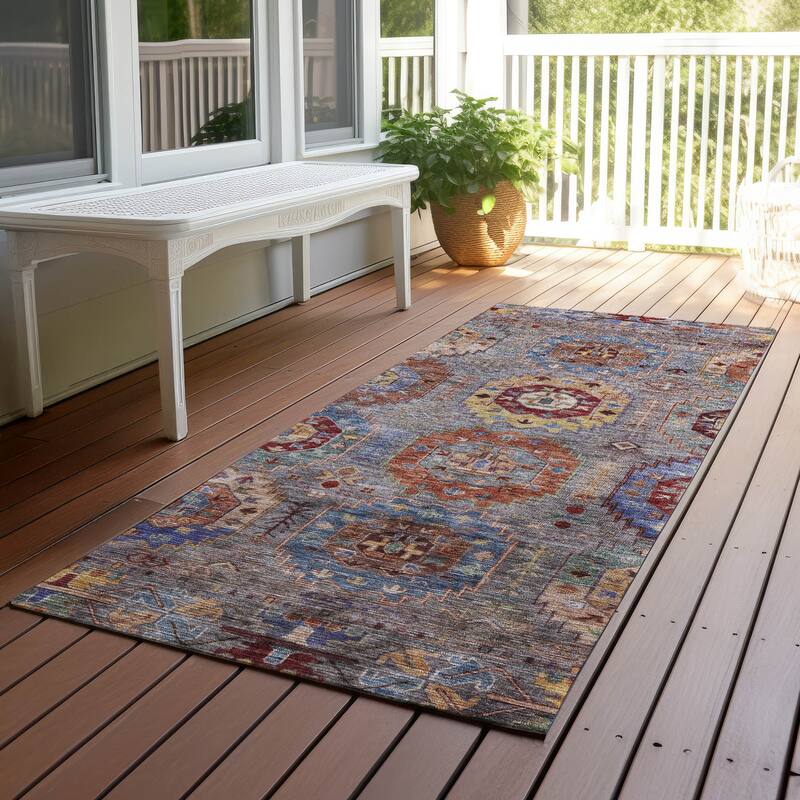 Machine Washable Indoor/ Outdoor Vintage Traditional Chantille Rug - Gray - 2'3" x 7'6"