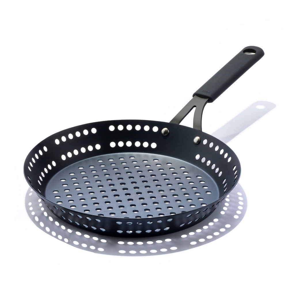 https://ak1.ostkcdn.com/images/products/is/images/direct/999e4d9bf34d0249bd8a19c8da5a1e440a777600/OXO-Black-Steel-BBQ-Fry-Pan-12%22-w--Silicone-Sleeve.jpg