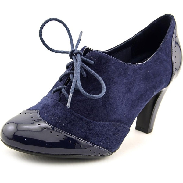 Giani Bernini Vickii Women Cap Toe Suede Blue Heels
