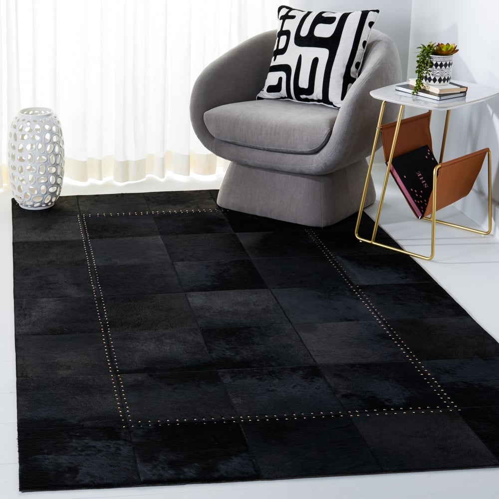 SAFAVIEH Handmade Studio Leather Tanika Mid-Century Modern Rug
