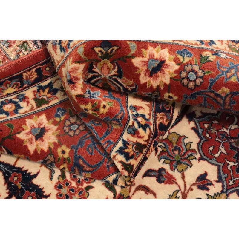 Hand Knotted Oriental 100% Wool Carpet Traditional Floral Beige & Ivories Isfahan Area Rug - 7' 5'' X 5' 1''