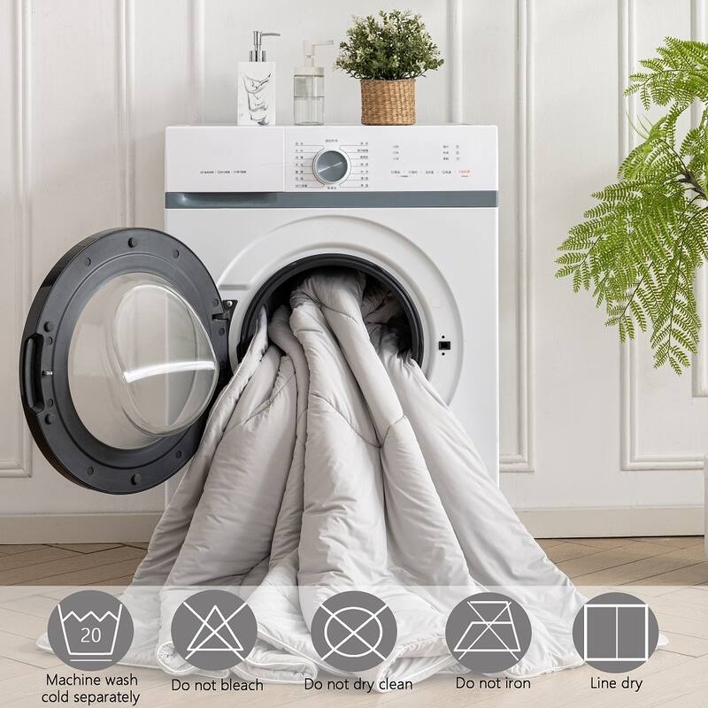 Double-Sided Cooling Comforter for Hot Sleepers