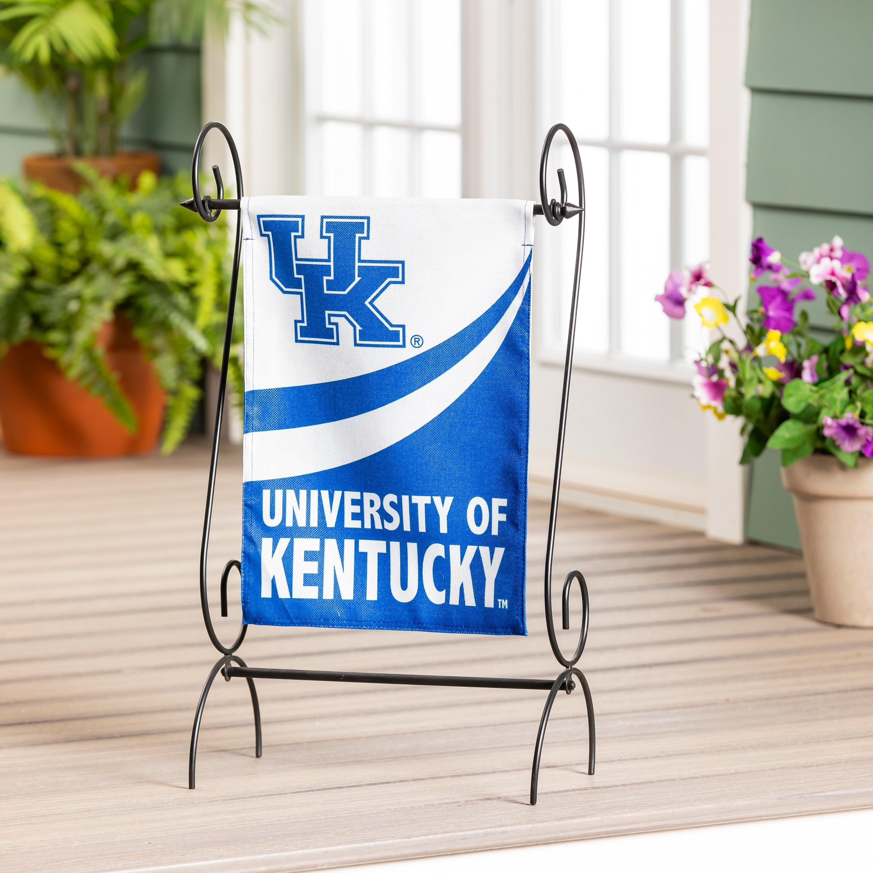 University of Kentucky Burlap Flag Garden Size